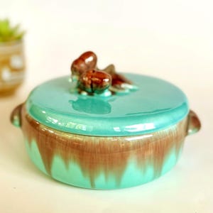 Vintage Jaska of California Cascade Ware Covered Dish – MCM Turquoise with Brown Drip Glaze & Acorn Knob Lid – Midcentury Pottery Bowl