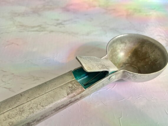Vintage Aluminum Ice Cream Scoop Push Button Blue Color Inside