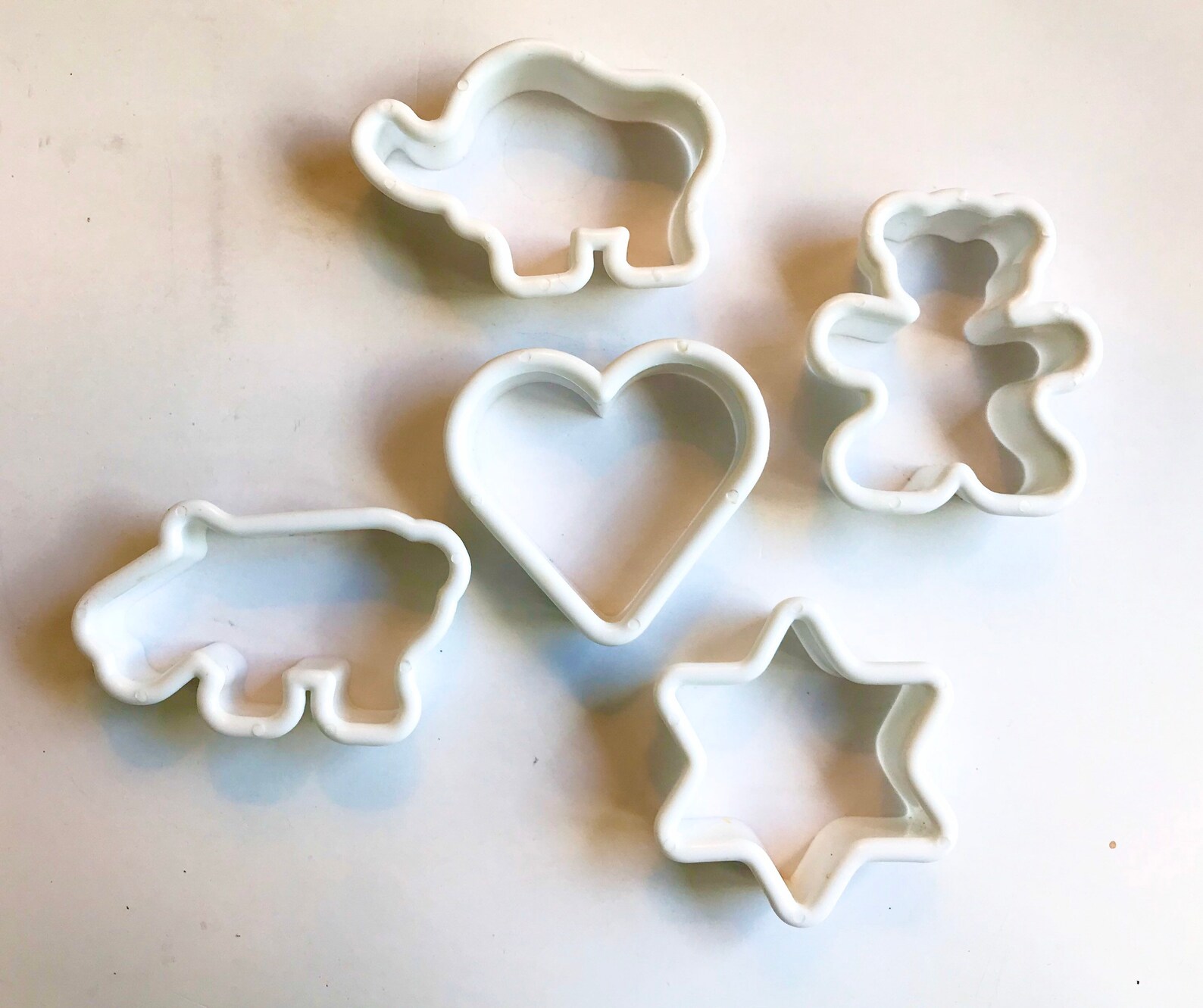 Lot of 5 Cookie Cutters in White Plastic Including a Star of Etsy UK