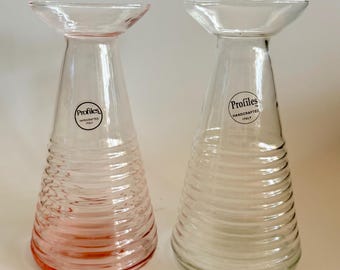 Decantadores de cristal italiano vintage de Profiles – Jarra acanalada, rosa y transparente, 23 cm de alto, se venden por separado.