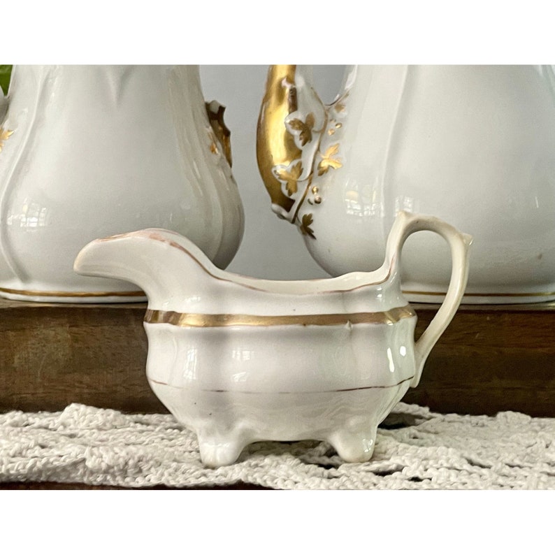 Antique Old Paris Porcelain set Teapot Sucrier & Creamer White with Gold accents XIX 19th Century READ DESCRIPTION Empire tea set 3 pieces. image 2