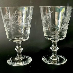 Vintage Water & Wine Goblets Set of 2 – Etched Leaf Design – 6&quot; Tall – Bar Decor and Gift