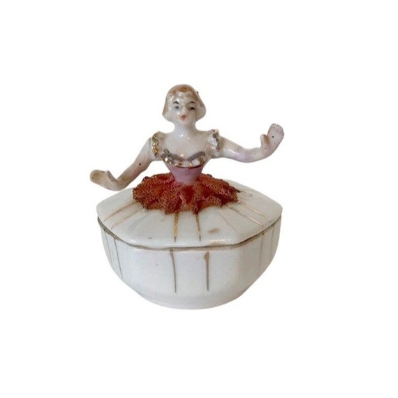 Vintage Ballerina Porcelain Jewelry Box with Lace… - image 9