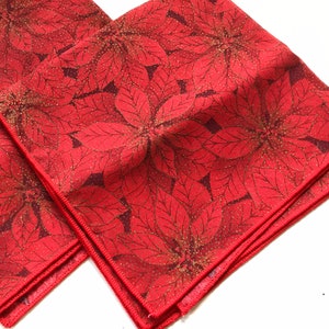Vintage Christmas Napkins with Poinsettias – Set of 4 Red & Gold Doilies, Retro Holiday Table Decor