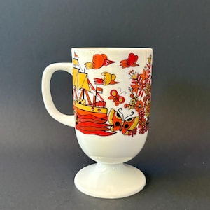 Vintage Pedestal Mug – Midcentury Coffee Cup, Flower Power, Boat & Floral Design, Collectible Ceramic