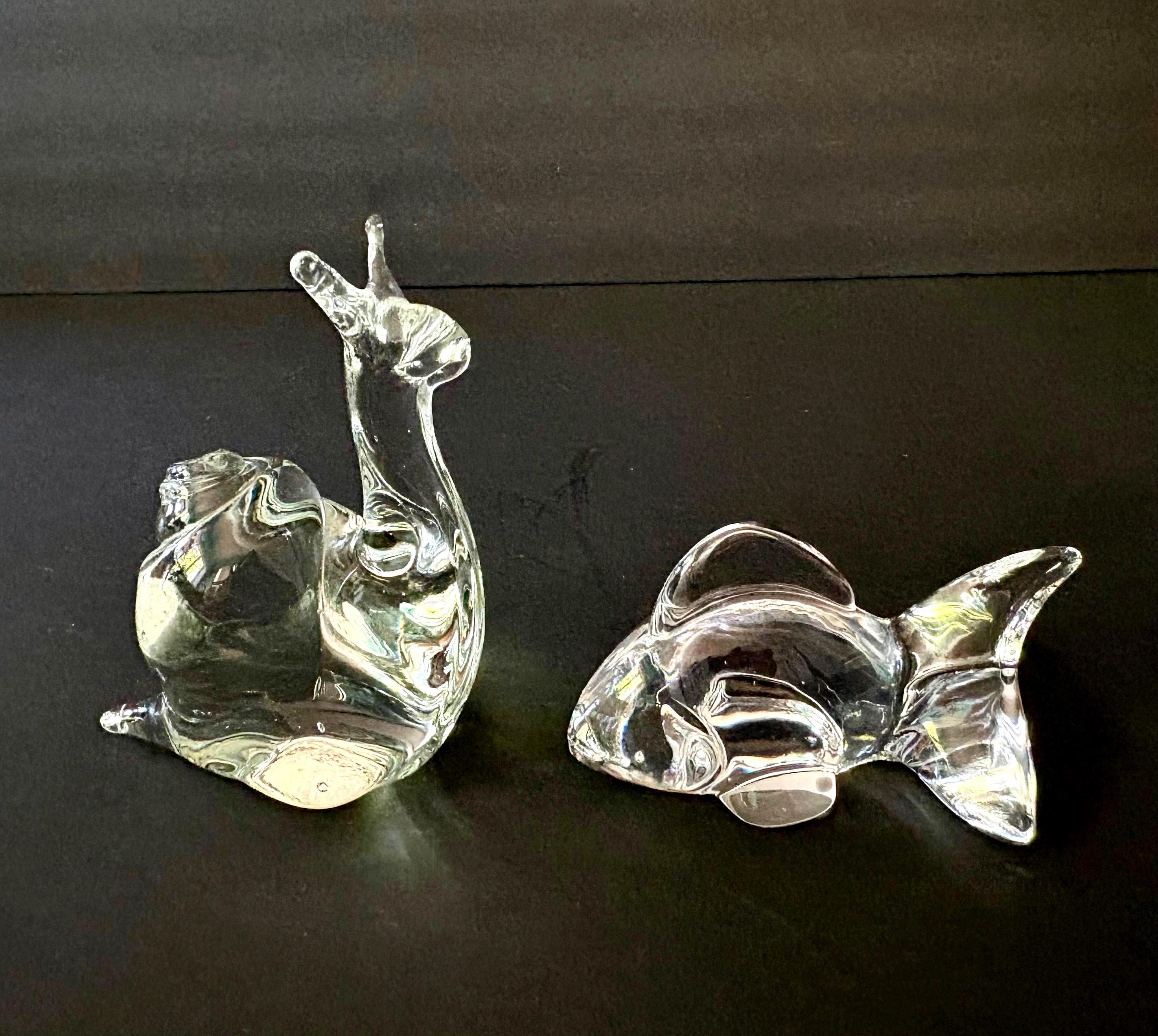 ヴィンテージクリアアートガラス製置物 – カタツムリまたは金魚 – 動物 