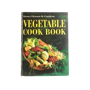 Vintage 60s Better Homes & Gardens Vegetable Cook Book, vintage cookbook veggies midcentury vintage recipes books 50s 60s kitchen decor.