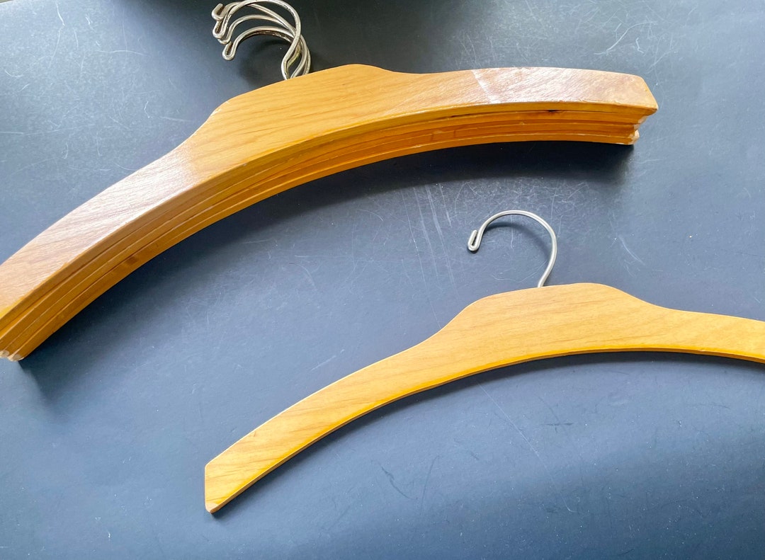 Vintage Wooden Hangers With Curved Wooden Piece Set of 6, Midcentury Clothing Hangers Vintage
