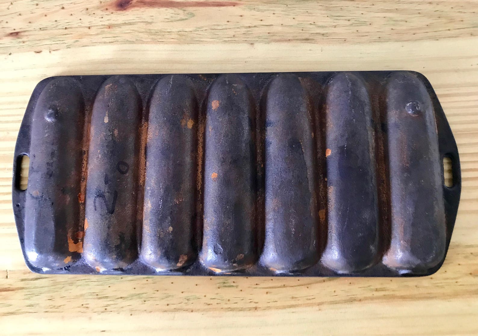 Vintage Cast Iron Cornbread Mold Corn Shaped Corn Bread Etsy