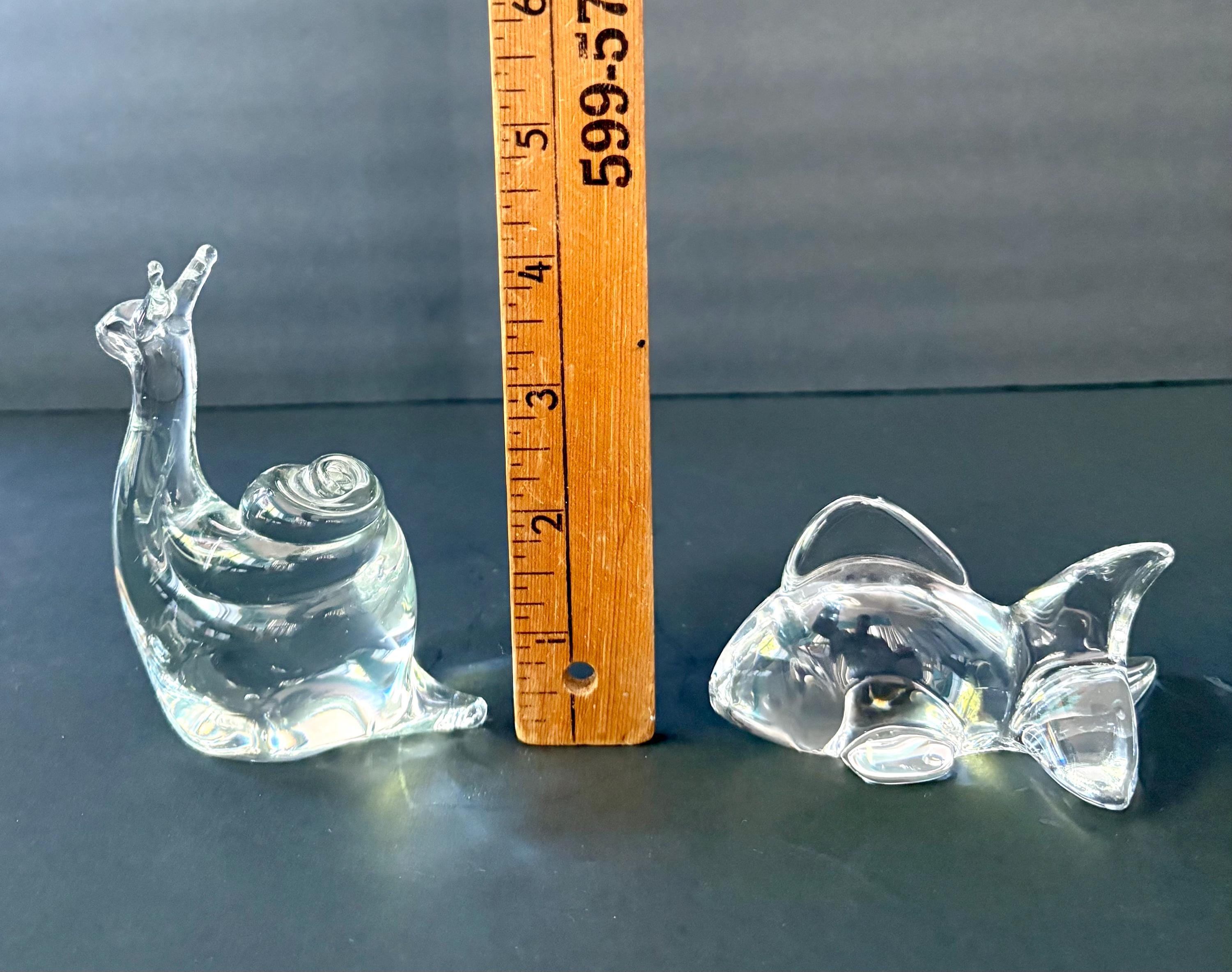 ヴィンテージクリアアートガラス製置物 – カタツムリまたは金魚 – 動物 