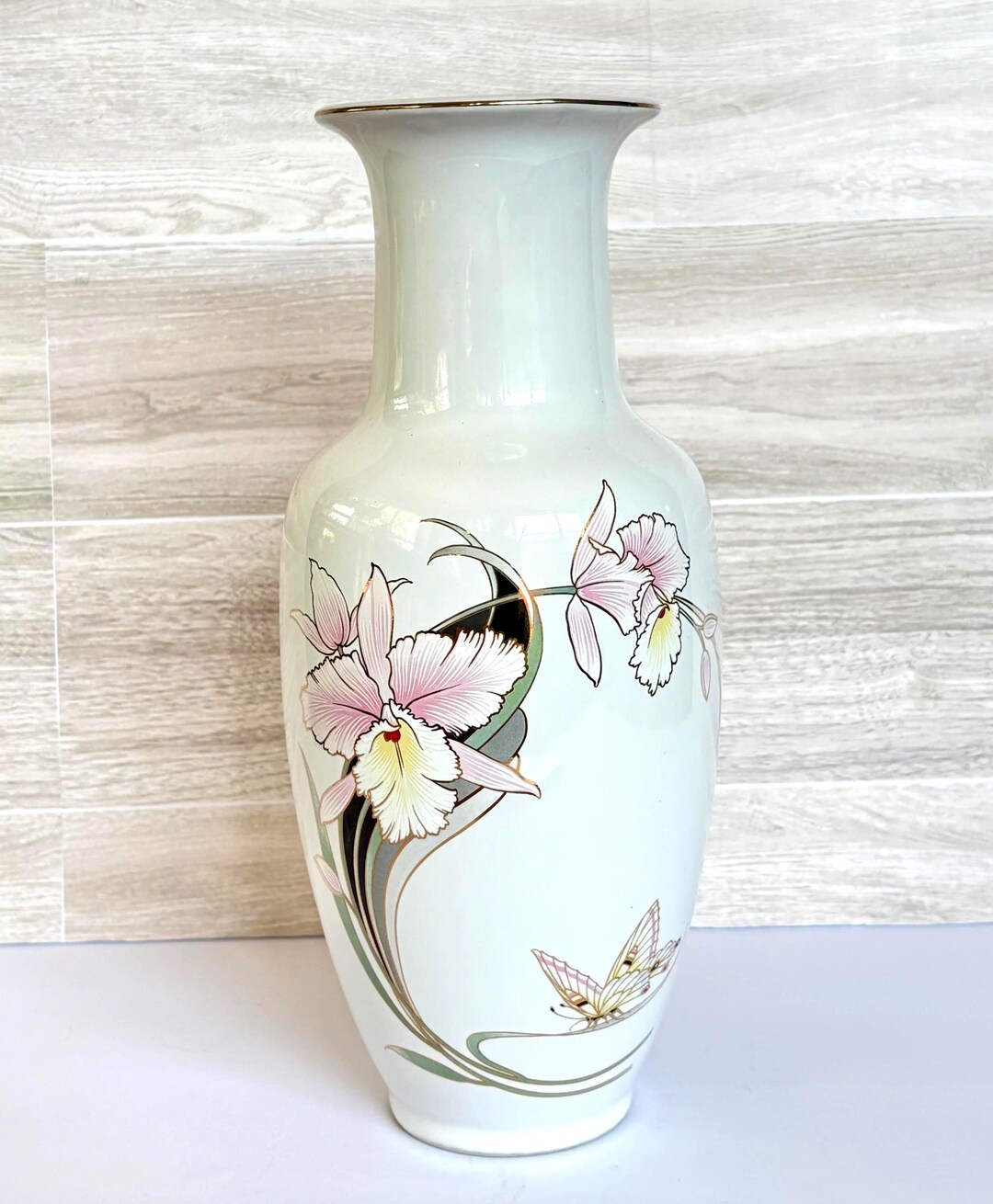 Vintage Japanese Vase – Porcelain Orchid & Butterfly Decor, Gold