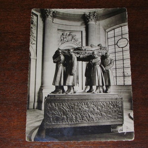 PARÍS - Les Invalides Tombeau du Marechal Fich Vintage Postal Fecha estampada 1948 Real Photo Hand Written Adressed Miss Lyla Flock de John