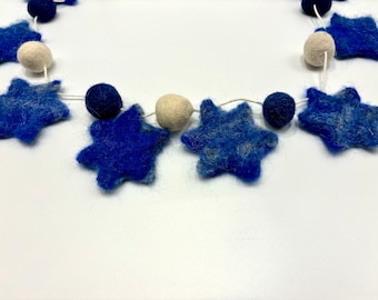 Star of David blue felt garland - Hanukkah decorations - Jewish star decor- Chanukah garland - wool felted star garland