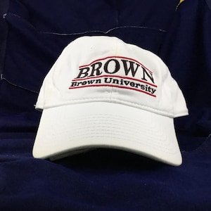 Vintage 2000s BROWN UNIVERSITY The Game Brand White Baseball Cap Hat Adj. Mens Size Cotton