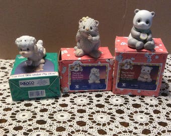 RETIRED Precious Moments 1988 A Friend Is Someone Who Cares 520632