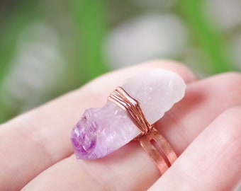 Raw amethyst ring, copper electroformed, crystal jewelry, natural stone, boho ring, healing crystal, semiprecious stone, lavender violet