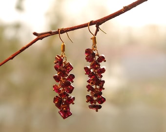 Natural amethyst_natural garnet_long earrings_earring for mom_semiprecious stones_violet and gold_gift for her_stone jewelry_classik look