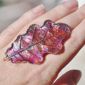 Statement leaf ring_real oak leaf_natural leaf copper electroformed_botanical boho jewelry_nature inspired_copper dipped_rainbow patina