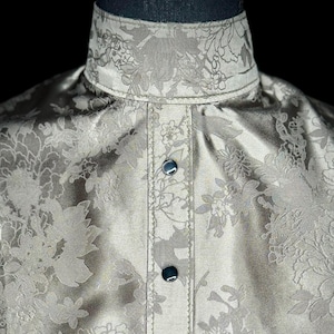 Ladies&#39; Sage Floral Satin Hunt Dickie