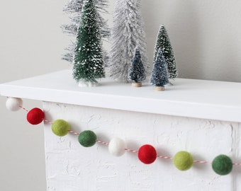 Guirlande de Noël - Guirlande de boules de feutre - Noël traditionnel - Décoration de Noël - Décoration de Noël - Guirlande Pom pom - Cadeaux de Noël