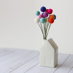 Felt billy balls - Billy buttons - Craspida flowers - Felt flowers - Felt bouquet - Wedding bouquet - Felt decor - Pom Pom bouquet