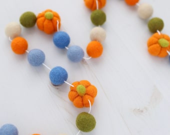Pumpkin garland - Felt pumpkin - Blue fall decor - Pumpkin decor - Fall decor - Fall garland for mantle - Felt ball garland