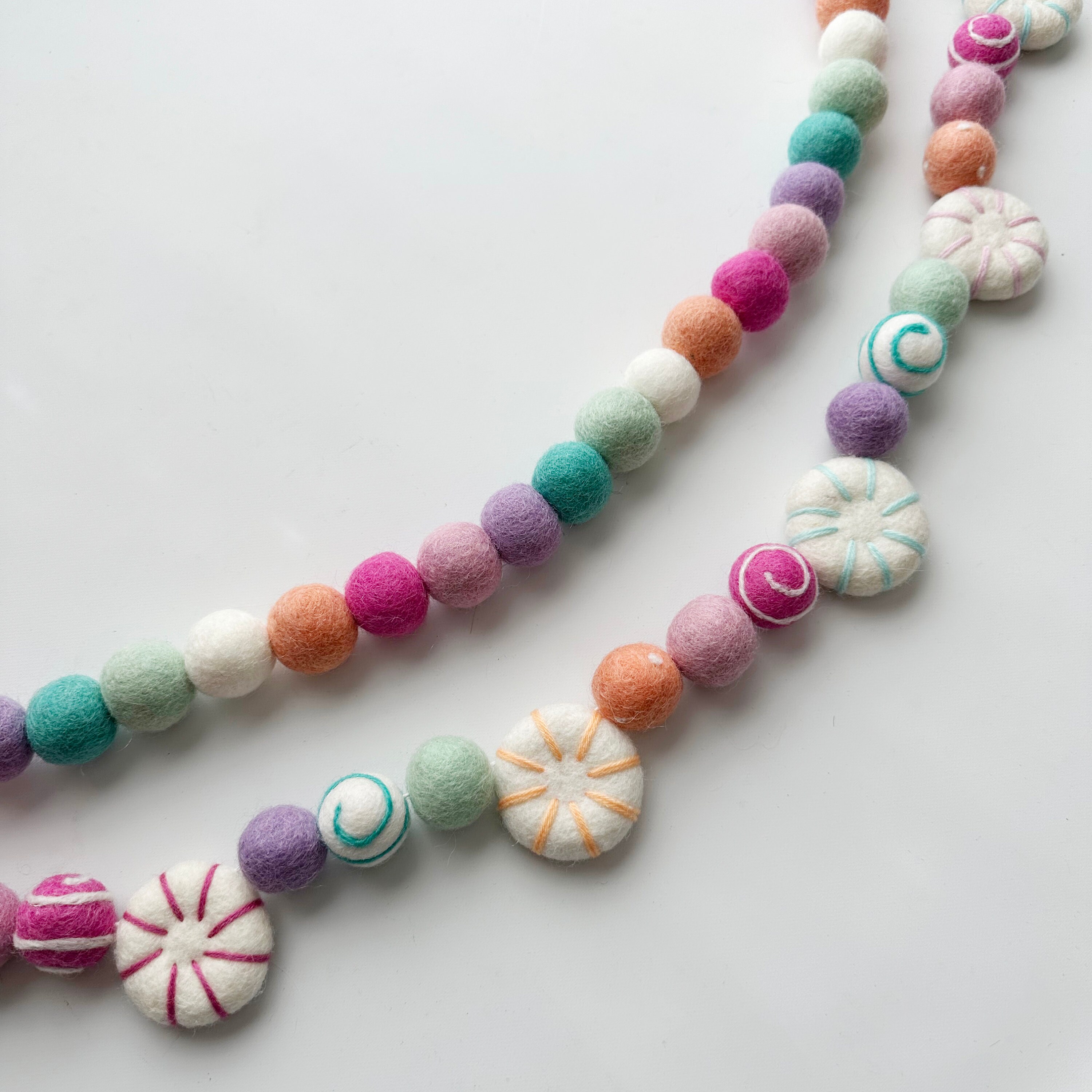 Pastel mints garland