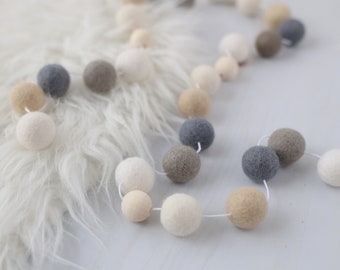 Hygge decor - Scandinavian decor - Hygge style - Natural garland- Neutral garland - Hygge Natural