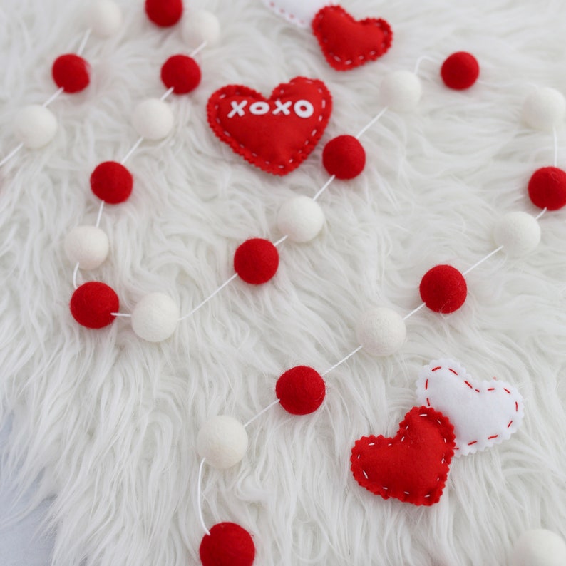XOXO garland Valentines Day decor Red and white garland Valentine felt ball garland Valentine decor