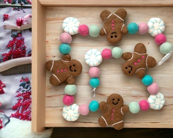 Felt gingerbread men - Gingerbread men garland - Christmas garland - Pastel gingerbread garland - Gingerbread decor - Gingerbread man