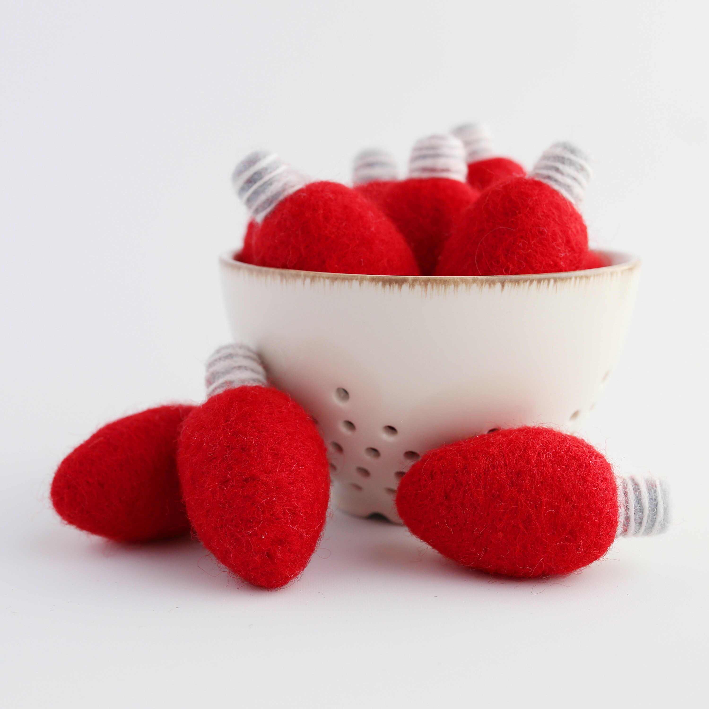 Felt Christmas lightbulb Red felt bulb Felt bulb Vintage Etsy