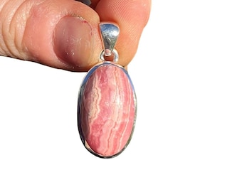 rhodochrosite pendant - rhodochrosite necklace - rhodochrosite jewelry - pink rhodochrosite - Sterling silver - rhodochrosite crystal 1786