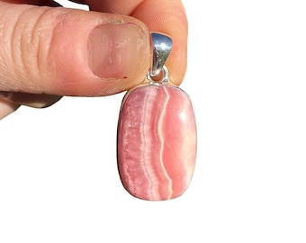 rhodochrosite pendant - rhodochrosite necklace - rhodochrosite jewelry - pink rhodochrosite - Sterling silver - rhodochrosite crystal 1745