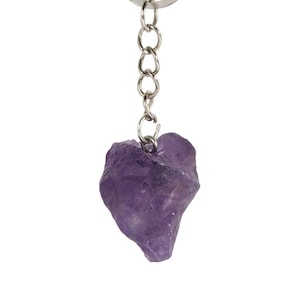Llavero de cristal de amatista oscura - Llavero de amatista cruda - Llavero de piedra de amatista cruda - Llavero de amatista - Cristal de amatista morado oscuro