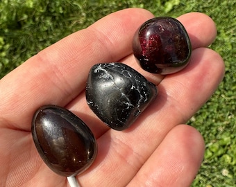 Root Chakra Stone Set - Healing Crystals Set - Grounding Chakra Set - Muladhara Chakra - Root Chakra Gift - Tumbled Root Chakra Crystal Set