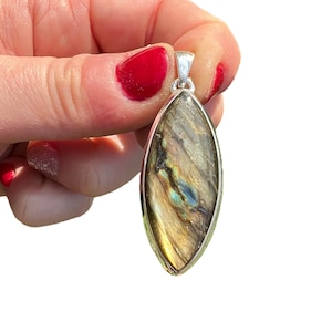 Labradorite Pendant Sterling Silver - Labradorite Stone Pendant - Labradorite Jewelry - Crystal necklace - Labradorite Crystal - 85