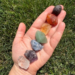 Seven Chakra Crystal Set Raw 7 Chakra Set Chakra Balancing & Cleansing Stones Rough Chakra Gemstones 7 Chakra Healing Crystal Set image 1