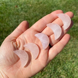 Rose Quartz Crescent Moon (~1") - Rose Quartz Moon Carving - Hand Carved Rose Quartz Moon - Pink Crescent Moon Crystal - Mini Quartz Moon