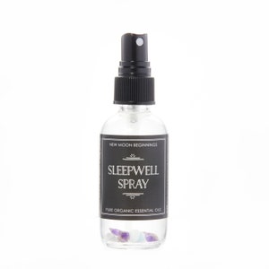 Sleepwell Spray - Lavender and Chamomile Essential Oils - Sleep Aid Mist - Amethyst & Quartz Gemstone - Aromatherapy - Insomnia - Sleeping