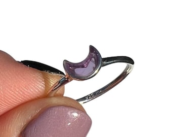 Crescent Moon Amethyst Ring - Sterling Silver - Sizes 4 to 10 (US) - Dainty Amethyst Crystal Moon Ring - Polished Amethyst Gemstone Ring