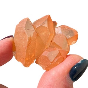 Raw Tangerine Quartz Cluster (0.5" - 2.5") Rough Quartz Crystal - Raw Tangerine Quartz Crystal Cluster - Tangerine Quartz Stone Cluster