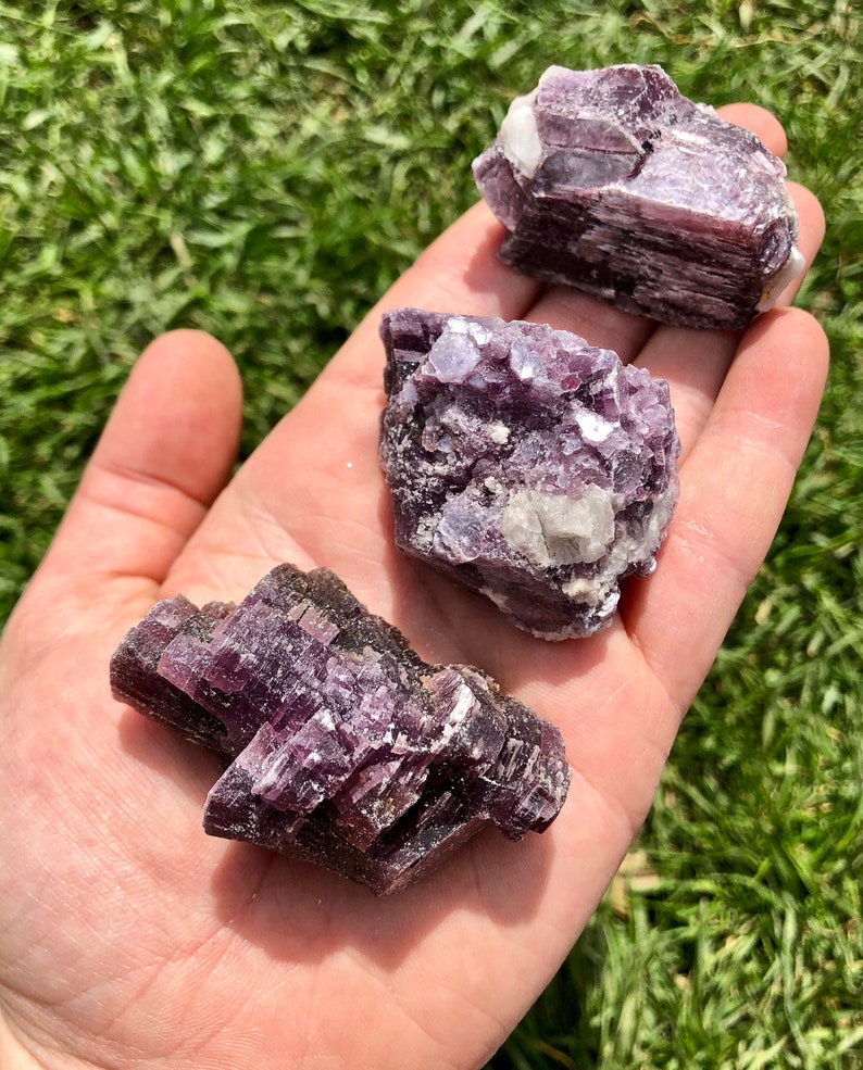 Raw Lepidolite Stone Ex-Quality Raw Lepidolite Crystal Cluster Rough Lepidolite Stone Purple Lepidolite Healing Crystal image 3