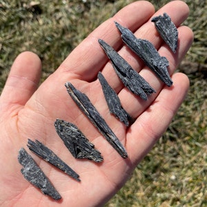 Black Kyanite Raw Black Kyanite Raw Kyanite Blades Black Kyanite Fans Rough Black Kyanite Broom Natural Black Kyanite Blades image 3