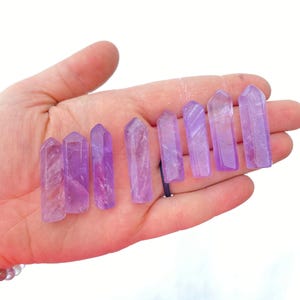 Mini punta de cristal de amatista (2,54 cm - 3,81 cm) - Punta de piedra de amatista pulida - Punta de amatista - Pequeña torre de amatista - Mini amatista pulida