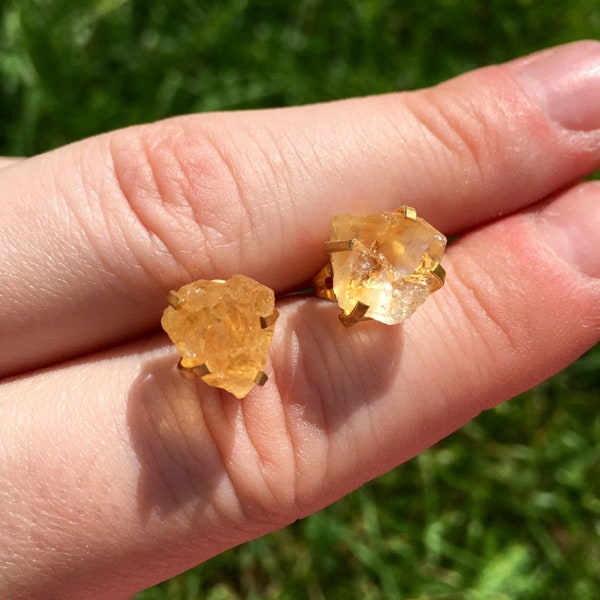 Raw Citrine Earrings Gold - Raw Citrine Crystal Stud Earrings - Citrine Jewelry - Stud Earrings - Rough Citrine - Citrine Post Earrings