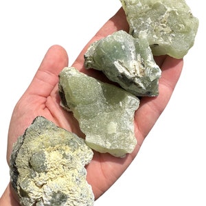 Cristal de prehnita en bruto (de 0,5" a 4") - Piedra de prehnita en bruto - Cúmulo de prehnita - Algunas son prehnitas rutiladas con turmalina negra o epidota imagen 10