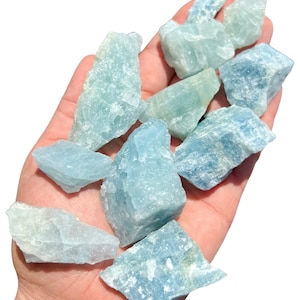 DUOVEKT 100% Natural Ice Blue Aquamarine Woman Gemstone Clear Pendant 40x26x13mm Ocean Aquamarine Healing Stone AAAAA