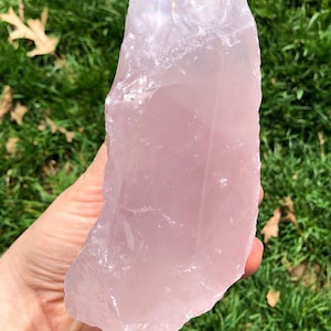 Raw Rose Quartz Crystal 0.5 7 Grade A Rose Quartz Stone Raw Pink Quartz Crystal Rough Rose Quartz Healing Crystal for Heart Chakra image 9