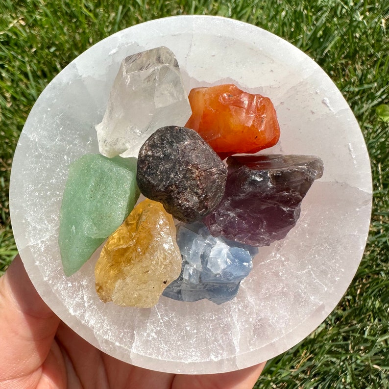 Seven Chakra Crystal Set Raw 7 Chakra Set Chakra Balancing & Cleansing Stones Rough Chakra Gemstones 7 Chakra Healing Crystal Set image 6