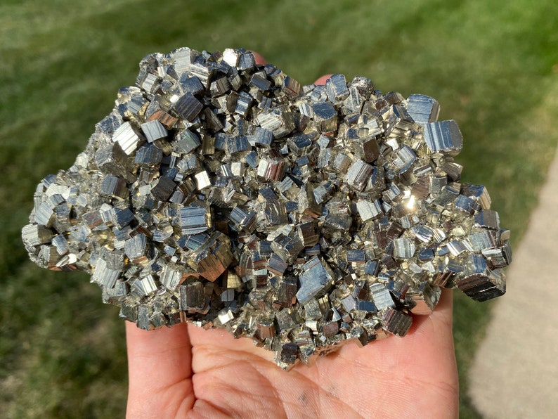 Pyrite cluster Healing Crystal and Stones Energy crystal pyrite crystal chakra crystals 19 energy stone raw pyrite stone
